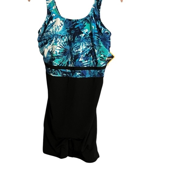 NWT Sporti HydyroLast Aquarelle Chlorine Resistant Scoop One piece Swimsuit 20W - Picture 4 of 11